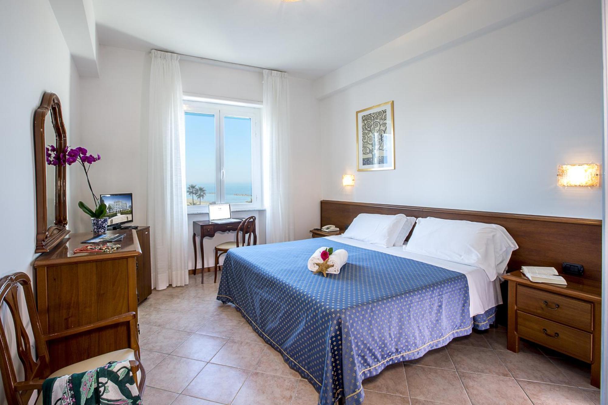 סן בנדטו דל טרנטו Grand Hotel Excelsior חדר תמונה