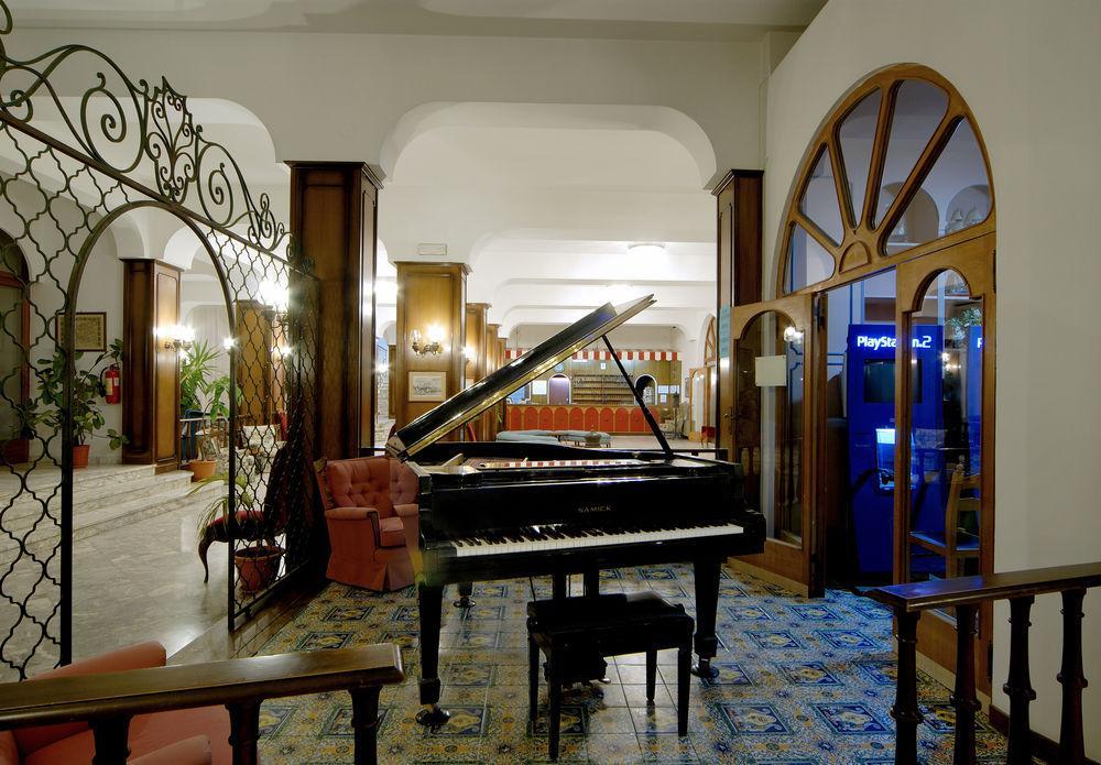 סן בנדטו דל טרנטו Grand Hotel Excelsior מראה חיצוני תמונה