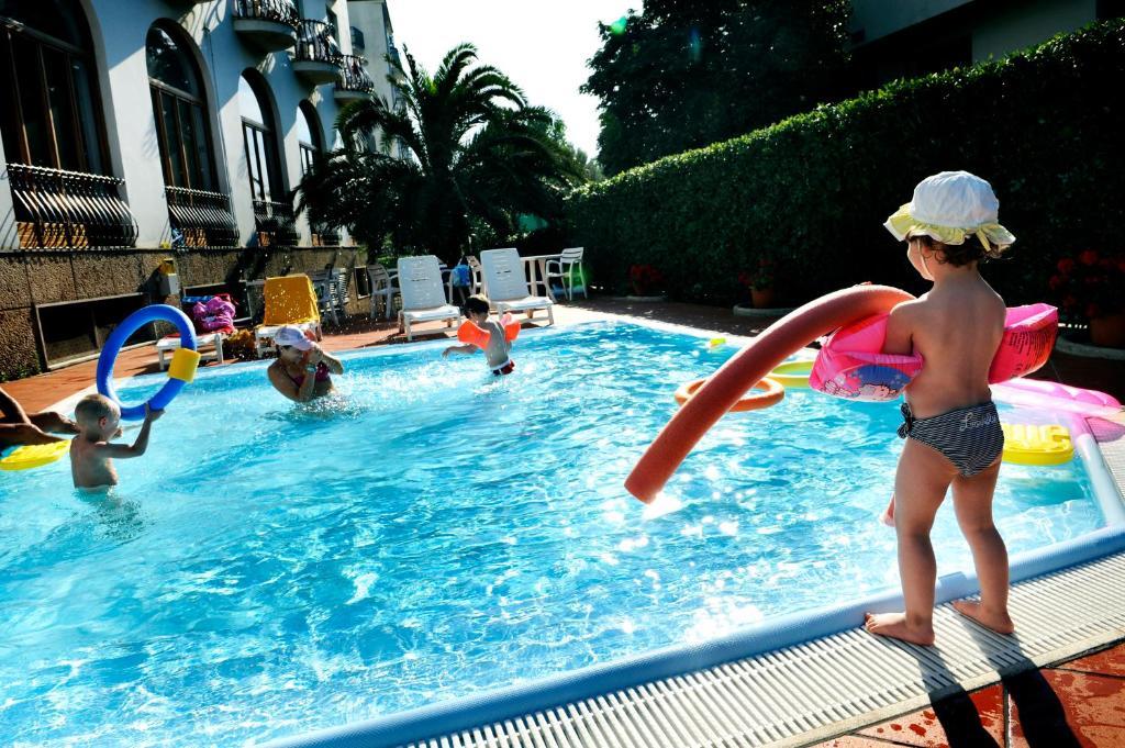 סן בנדטו דל טרנטו Grand Hotel Excelsior מראה חיצוני תמונה