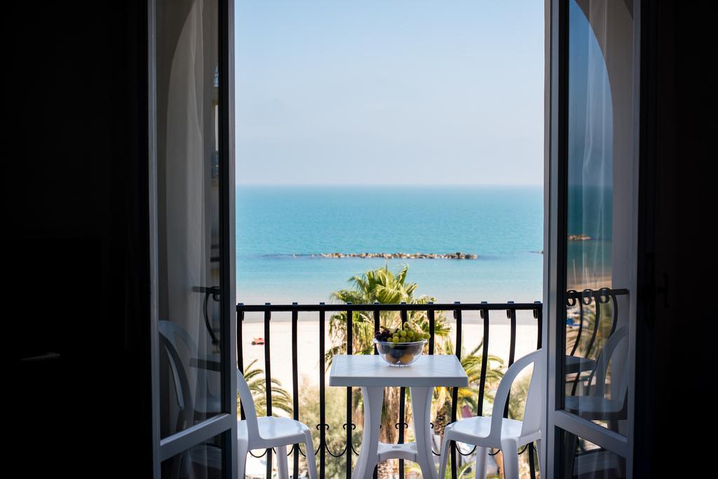 סן בנדטו דל טרנטו Grand Hotel Excelsior מראה חיצוני תמונה