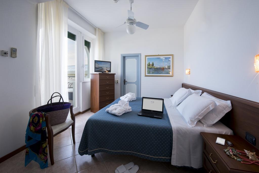 סן בנדטו דל טרנטו Grand Hotel Excelsior מראה חיצוני תמונה