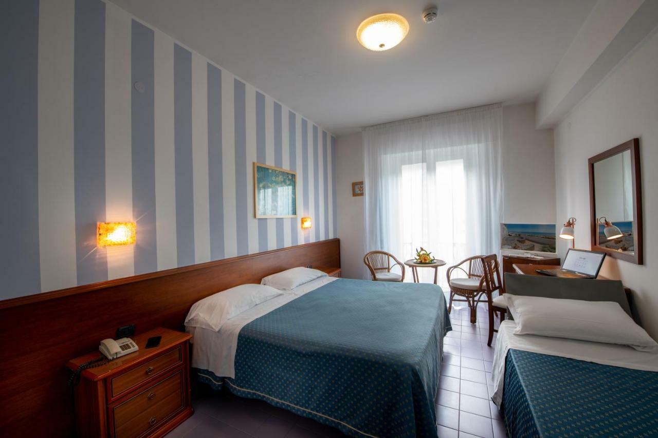 סן בנדטו דל טרנטו Grand Hotel Excelsior מראה חיצוני תמונה
