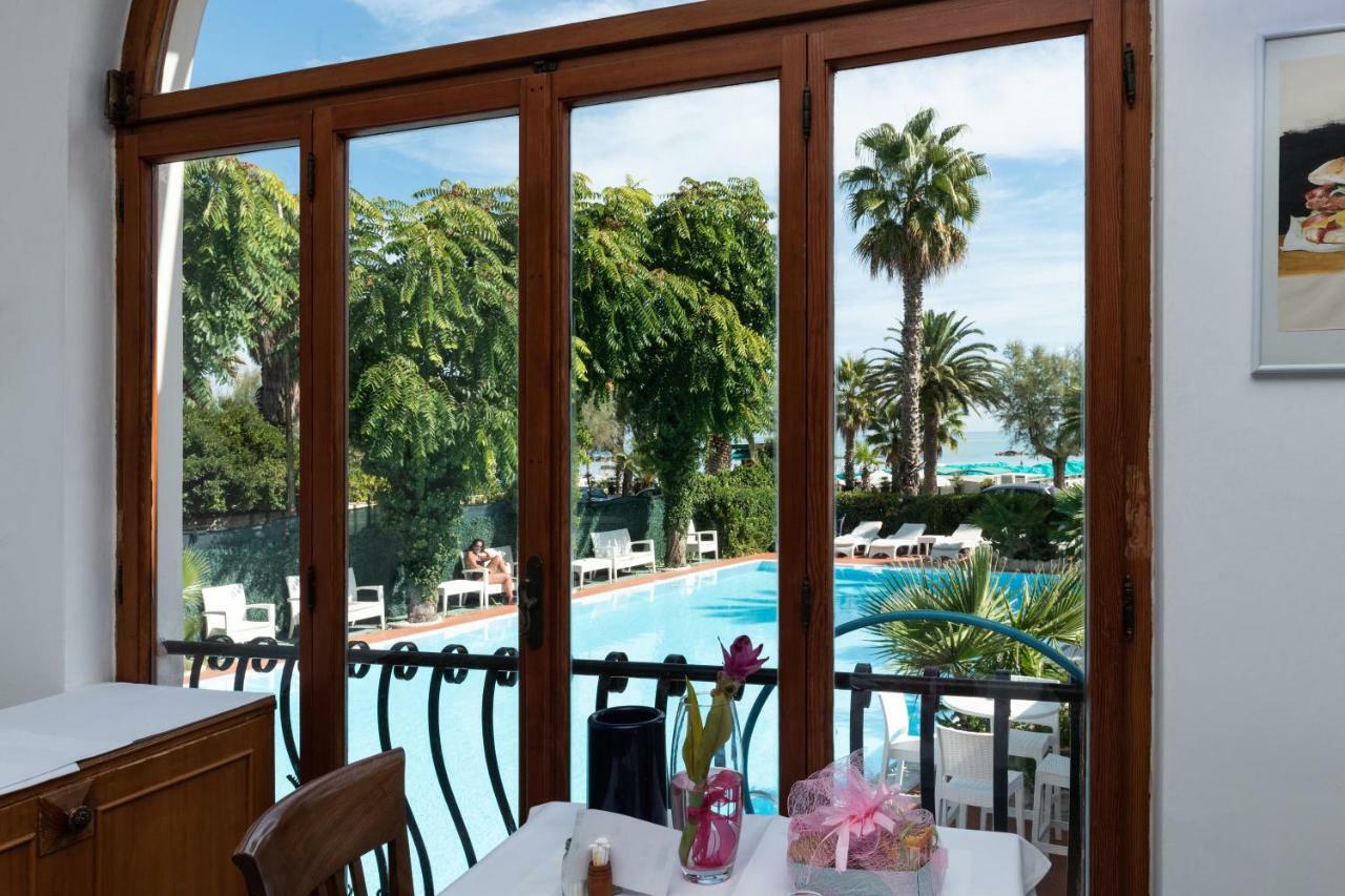סן בנדטו דל טרנטו Grand Hotel Excelsior מראה חיצוני תמונה