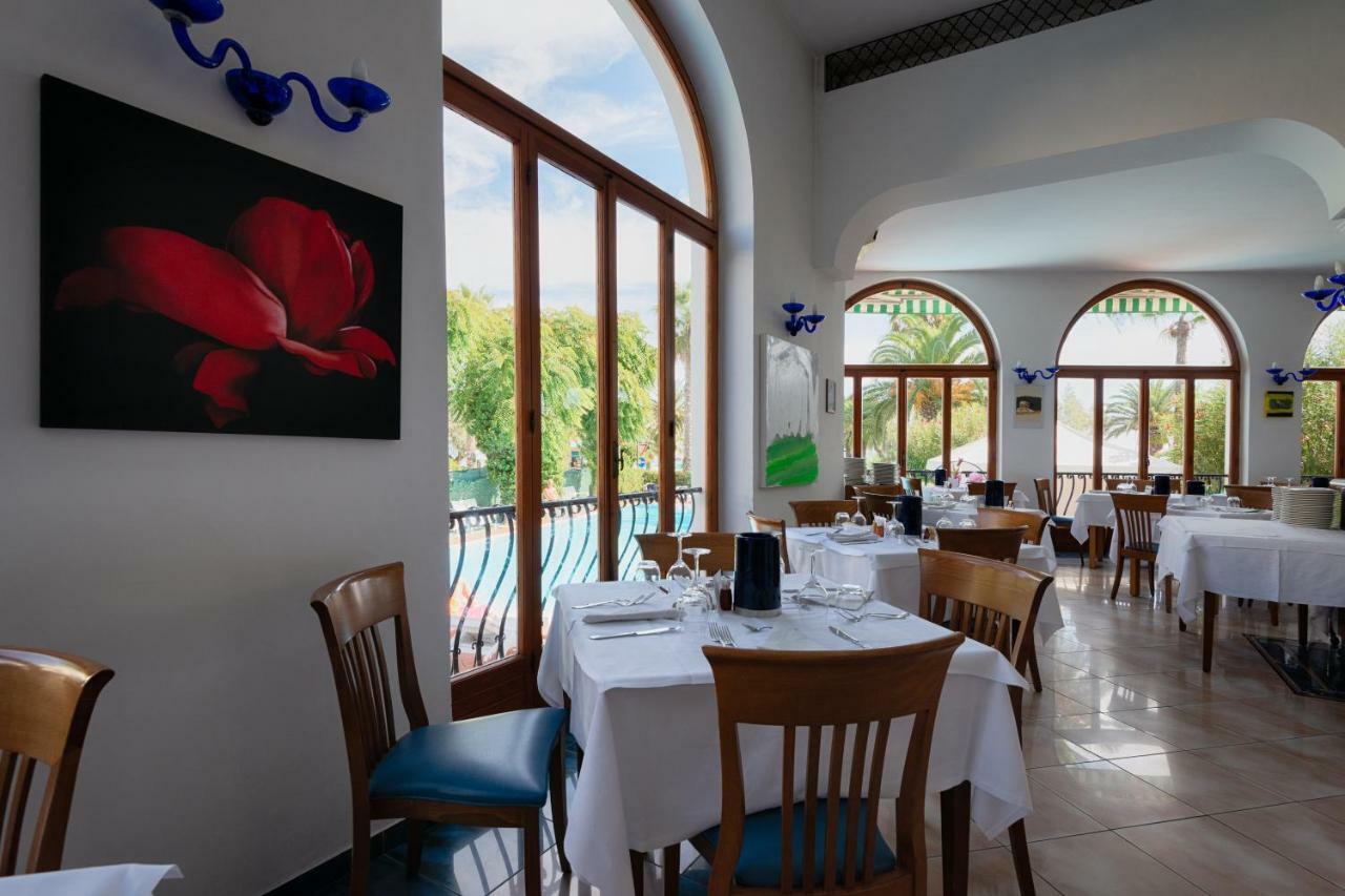 סן בנדטו דל טרנטו Grand Hotel Excelsior מראה חיצוני תמונה